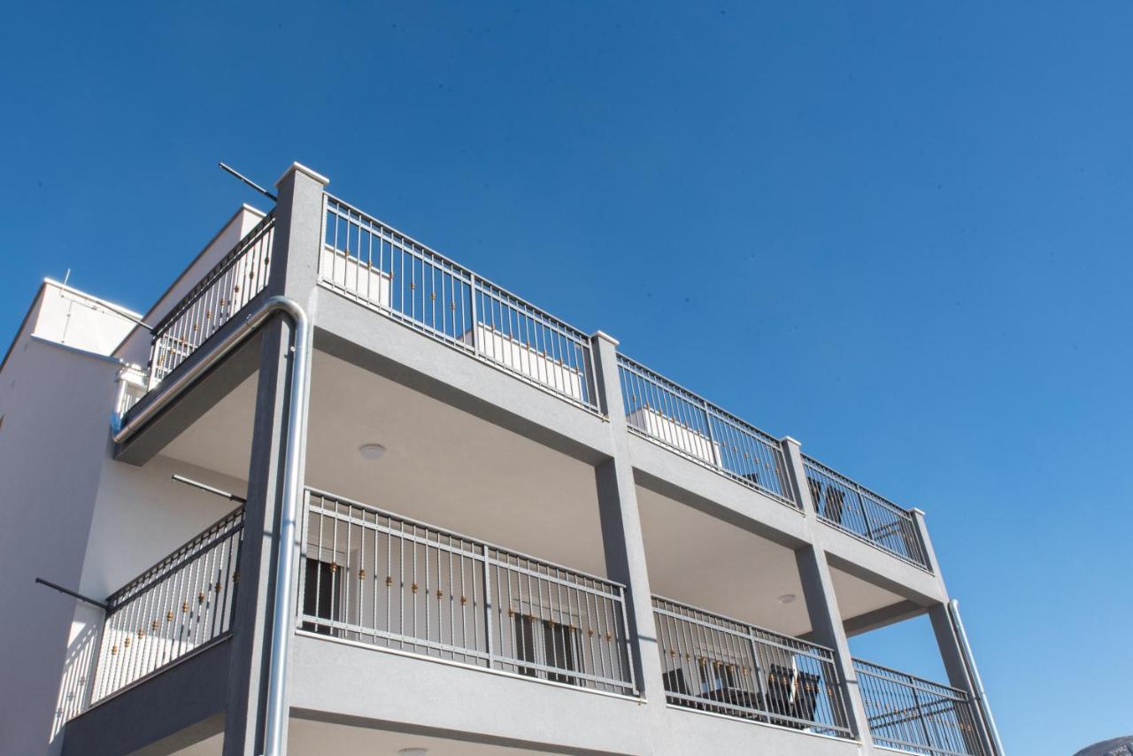 Apartments Zilic Kaštel Stari Exterior foto