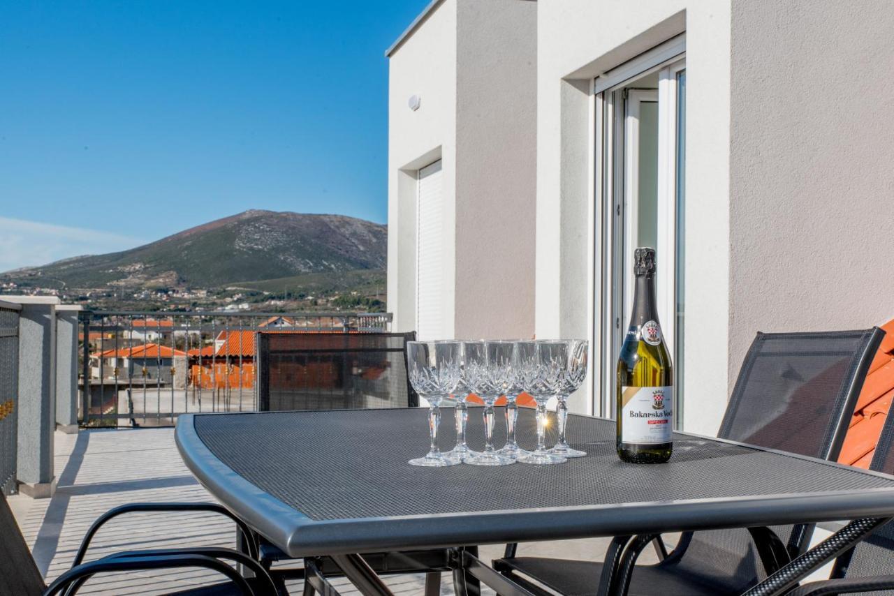 Apartments Zilic Kaštel Stari Exterior foto